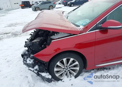 2016 Hyundai Sonata Sport z USA, uszkodzony, nr VIN 5NPE34AF3GH436426